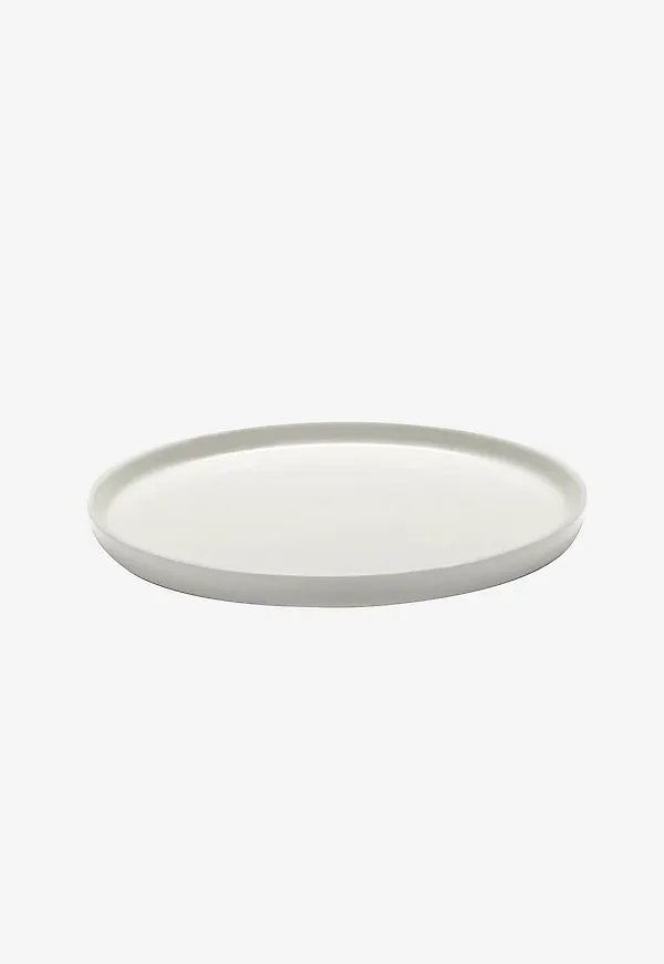 Elegant tallrik i vitt från Serax.