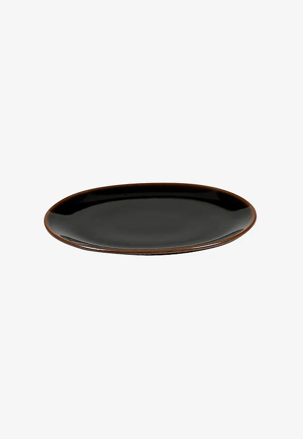 Elegant tallrik i svart från Serax.