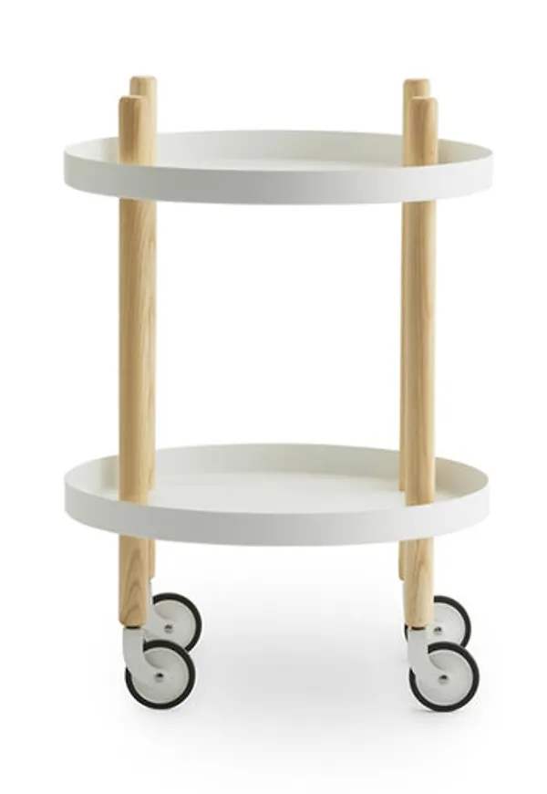 Riktigt snygg sidobord i vitt från Normann Copenhagen.