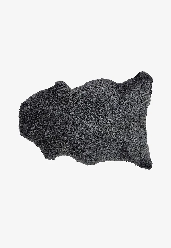 Grå Shepherd-fårskinnsmatta i mysig modell.