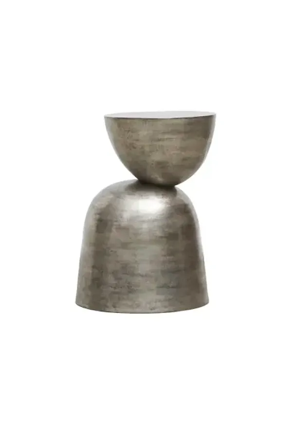 Härlig grå sidobord 2026 från House Doctor.