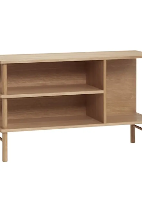 Riktigt trendig ekbord 2025 från Hübsch.