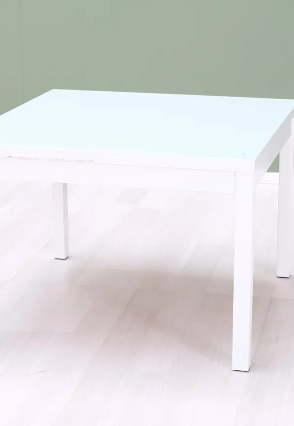 Exklusiv bord som passar bra vid många olika tillfällen.