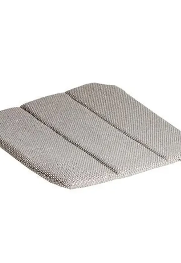 Superfin stapelstol 2025 från Cane-Line.