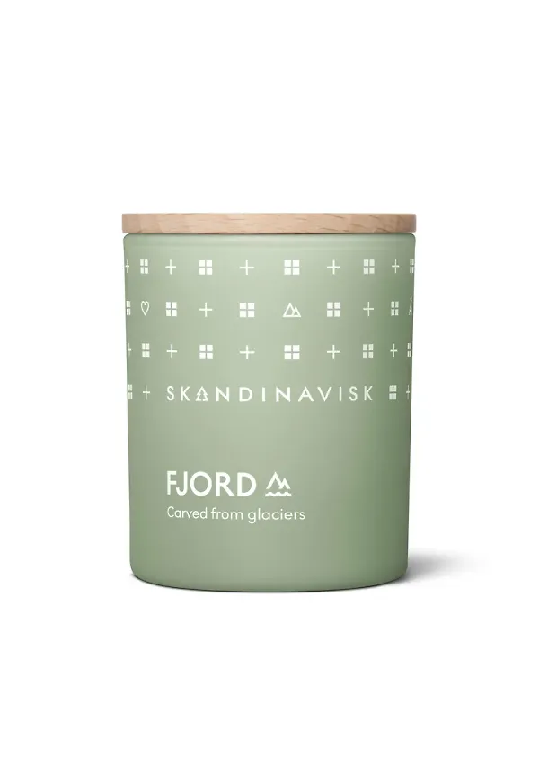Superfin doftljus 2026 från Skandinavisk.