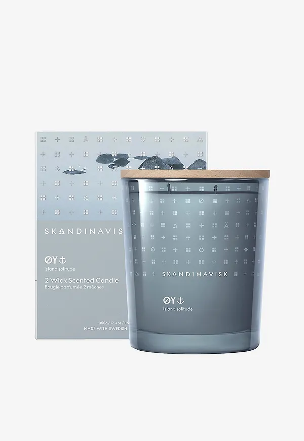 Blå Skandinavisk-stearinljus i otroligt snygg modell.
