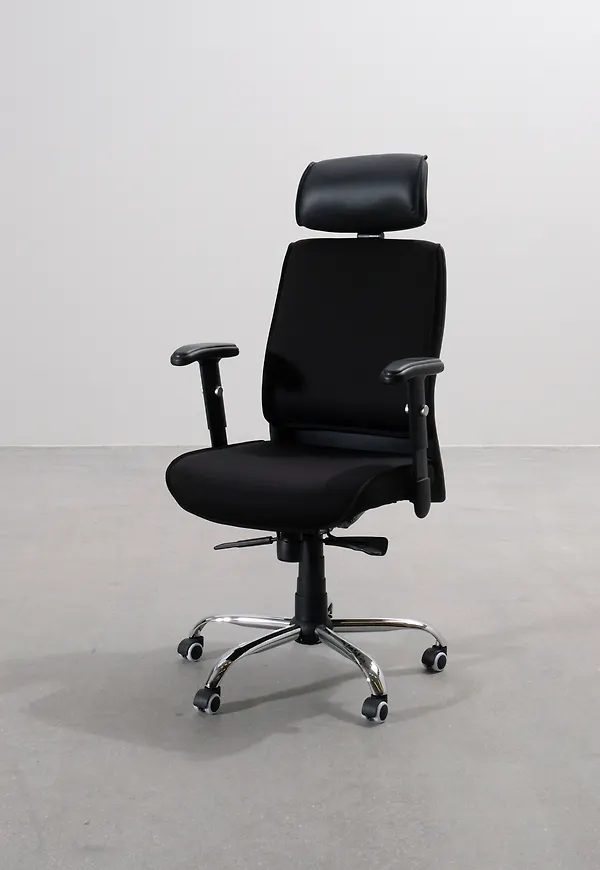 Skrivbordsstol som passar perfekt till våren 2025!