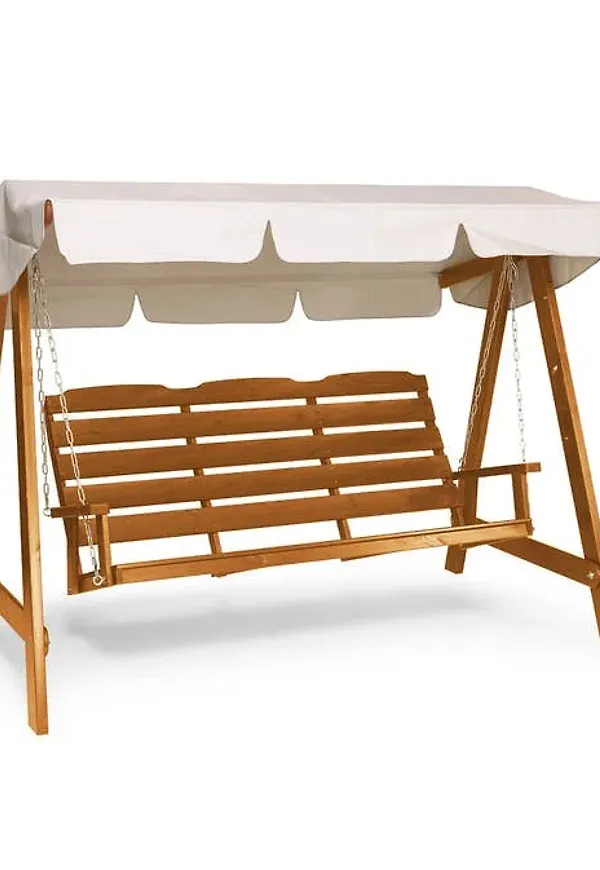 Trendig utemöbel 2025 från Hillerstorp.