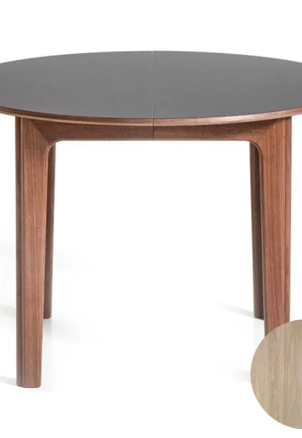 Härlig ekbord 2025 från Skovby.