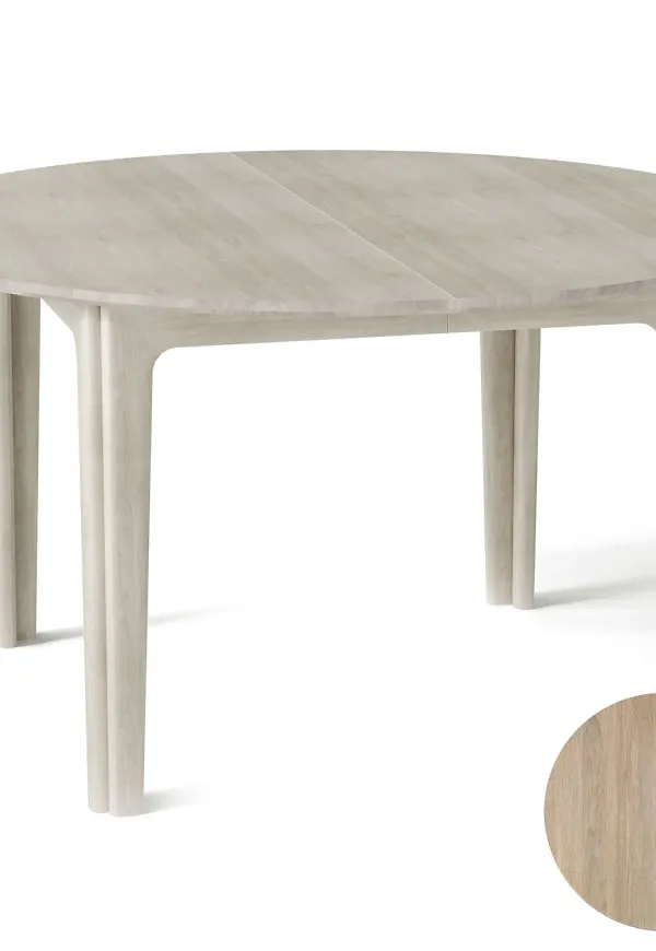 Snygg bord som passar bra vid många olika tillfällen.