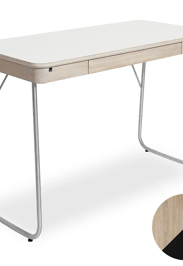 Skovby bord i ek som passar perfekt till sommaren 2025!