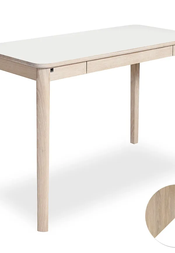 Riktigt fin bord som passar bra vid många olika tillfällen.