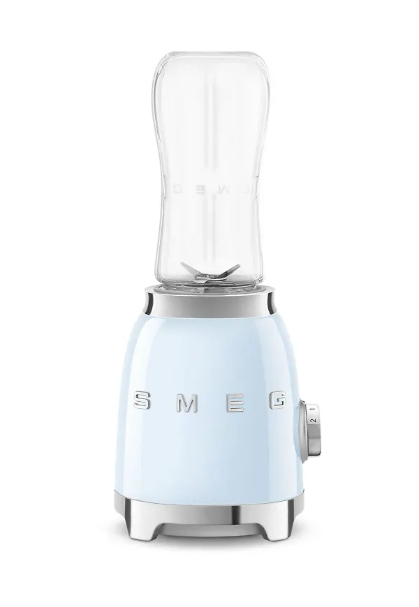 Blå Smeg-blender i superfin modell.