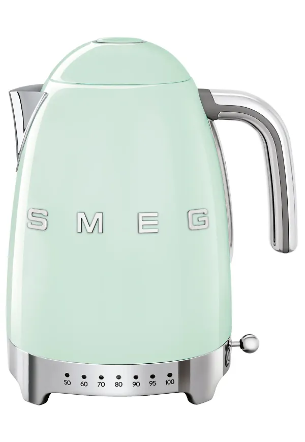 Klassisk vattenkokare 2026 från Smeg.