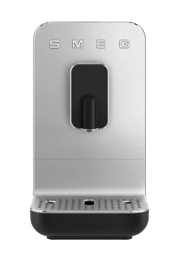 Superfin espressomaskin 2026 från Smeg.