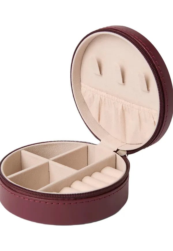 Snygg smyckesskrin i burgundy från ÅHLÉNS HOME.