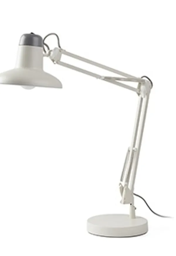 Faro Barcelona läslampa som passar perfekt till sommaren 2025!