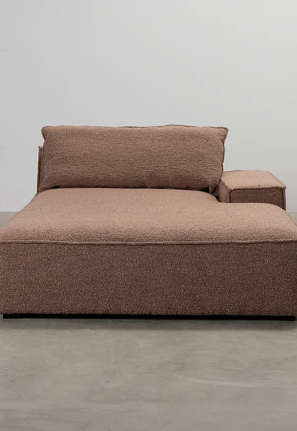 Brun Sofacompany-divansoffa i smickrande modell.