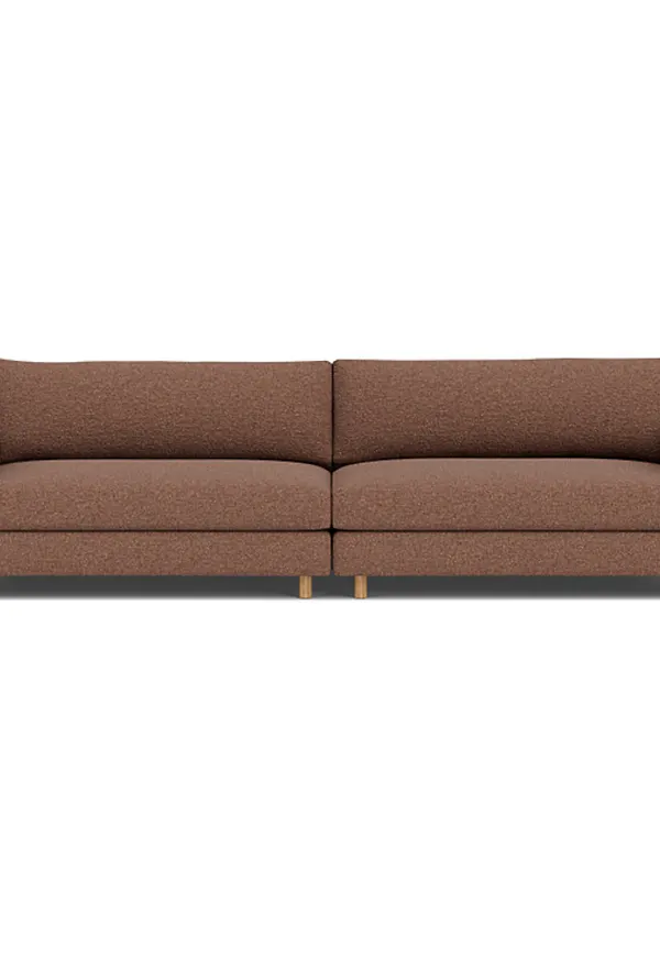 Modern sofacompany soffa i brun färg gjord i ull.