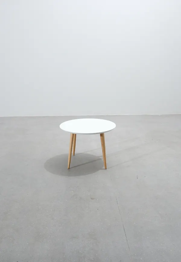 Modern vit soffbord 2025 från Sofacompany.