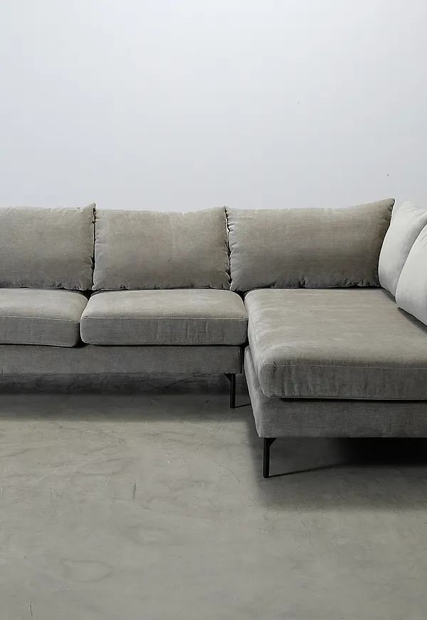 Fantastiskt fin divansoffa 2024 från Sofacompany.