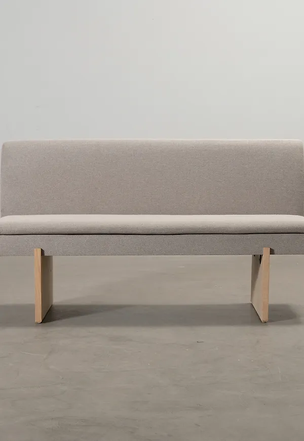 Snygg träram 2025 från Sofacompany.