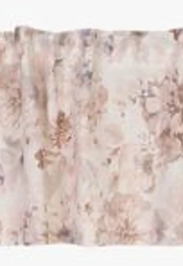 Komfortabel linnegardin 2025 från hemtex.