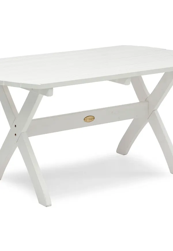 Komfortabel bord som passar bra vid många olika tillfällen.