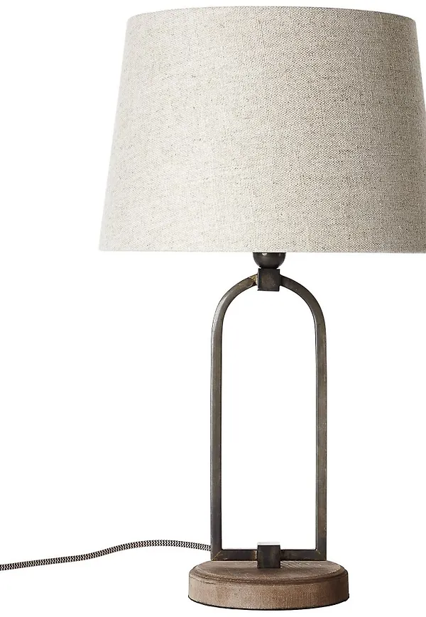 Klassisk lampa 2025 från Brilliant.