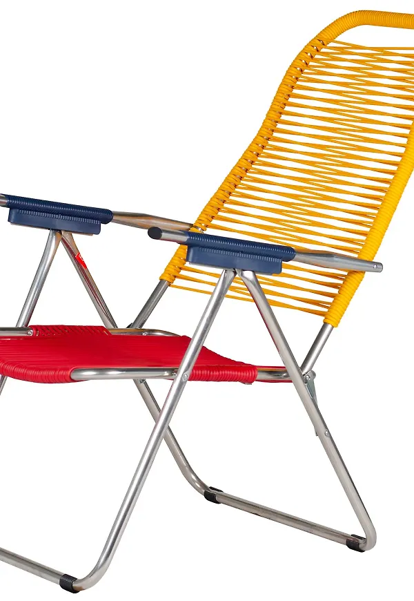 Skön fåtölj 2024 från Fiam.