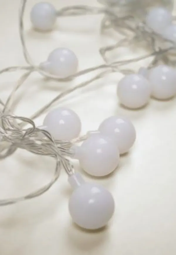 Moderiktig Lampa som passar bra vid många olika tillfällen.