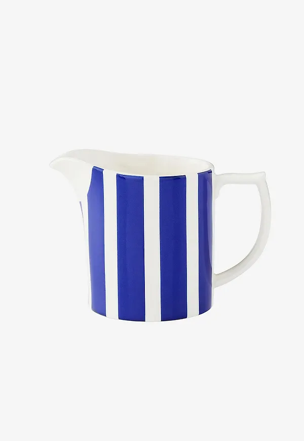 Blå Spode-mjölkkanna i riktigt fin modell.