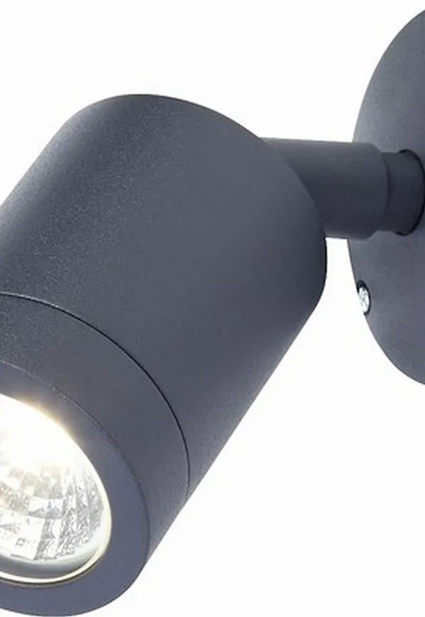 Skön Lampa som passar bra vid många olika tillfällen.