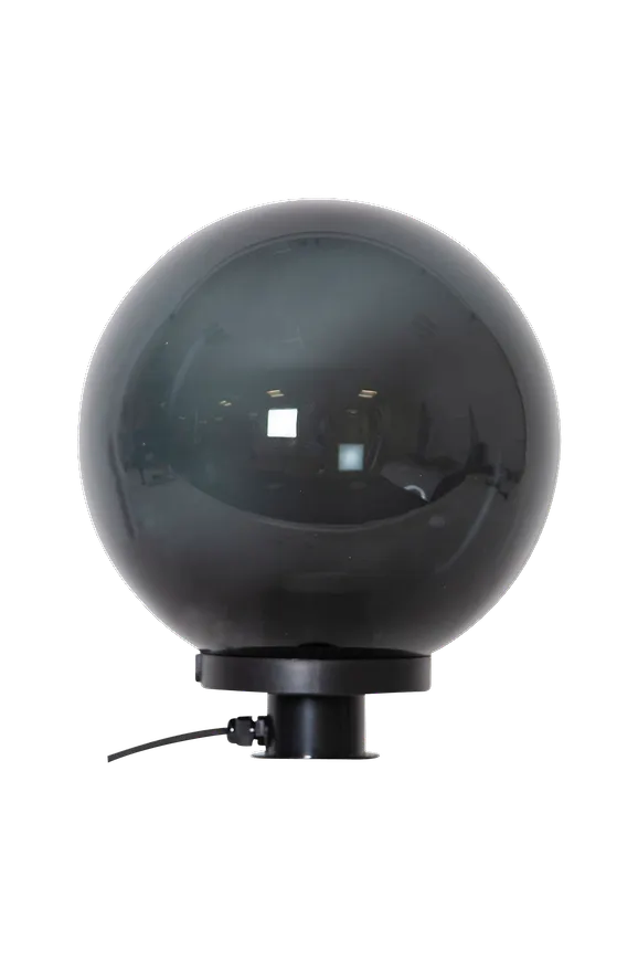 Skön lampa i svart från Star Trading.