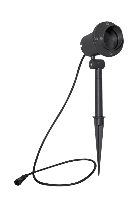 Riktigt trendig star trading lampa i svart färg gjord i aluminium.