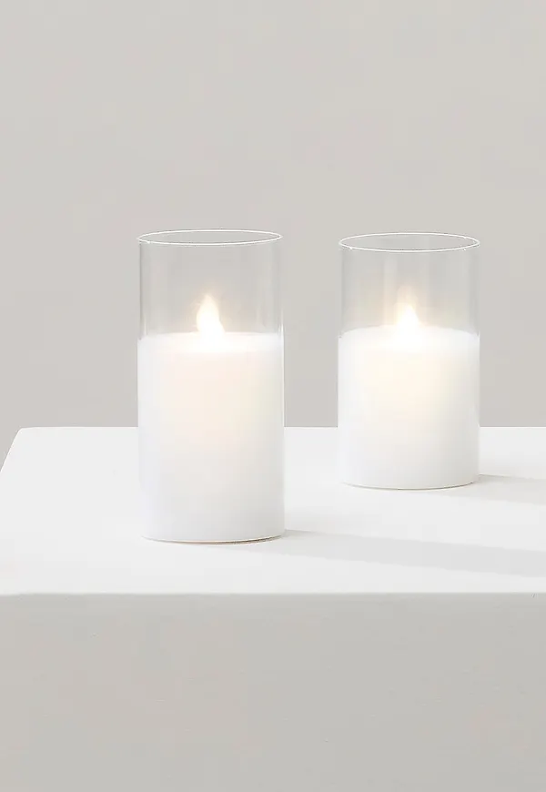 Vit Star Trading lampa som passar perfekt till sommaren 2025!