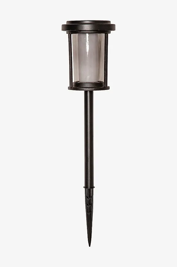 Stilren star trading lampa i svart färg gjord i aluminium.