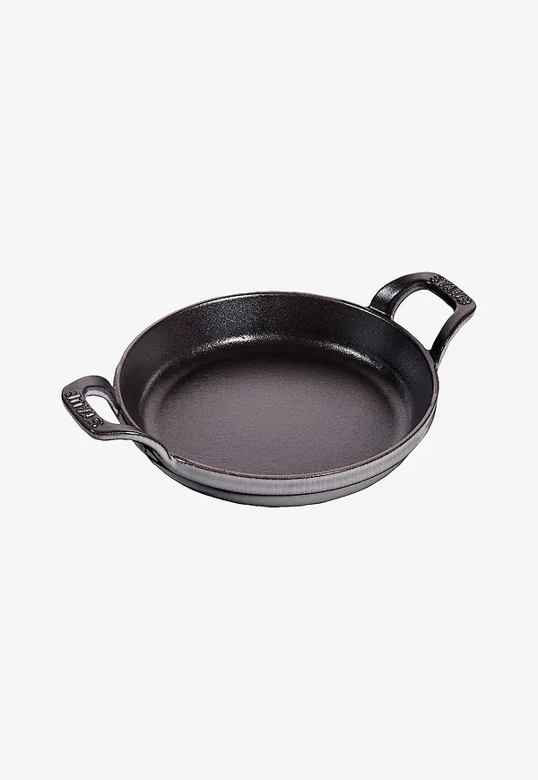 Grå Staub-ugnsform i jättesnygg modell.
