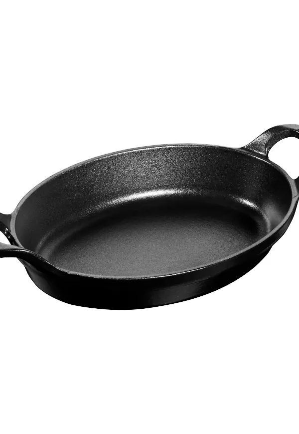Svart Staub-ugnsform i fin modell.