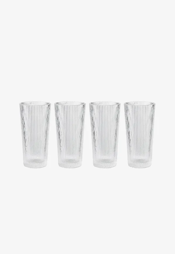Snygg vattenglas 2026 från Stelton.