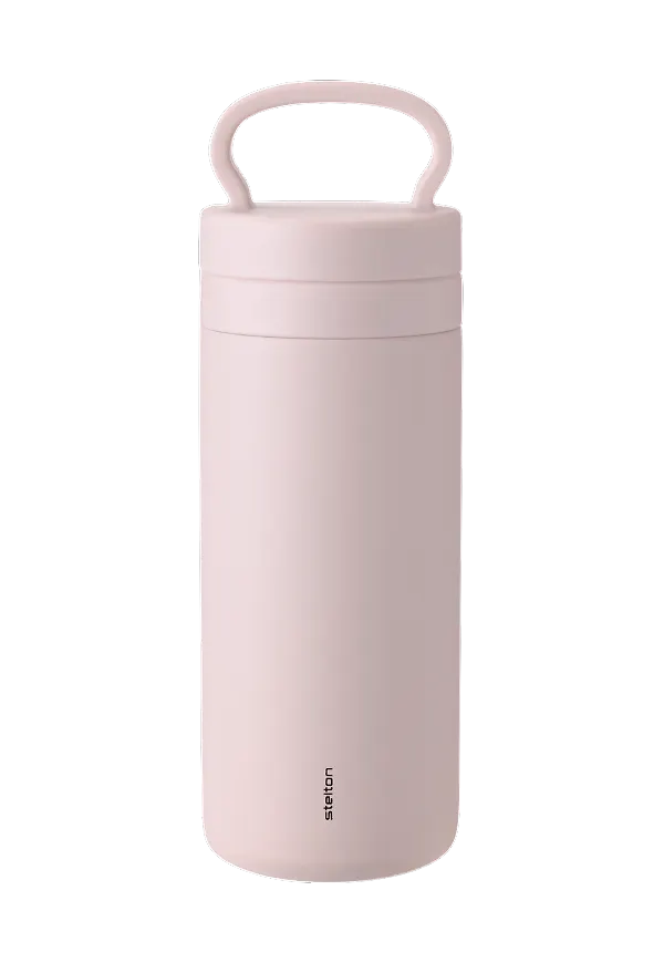 Rosa Stelton-termosmugg i fantastiskt snygg modell.