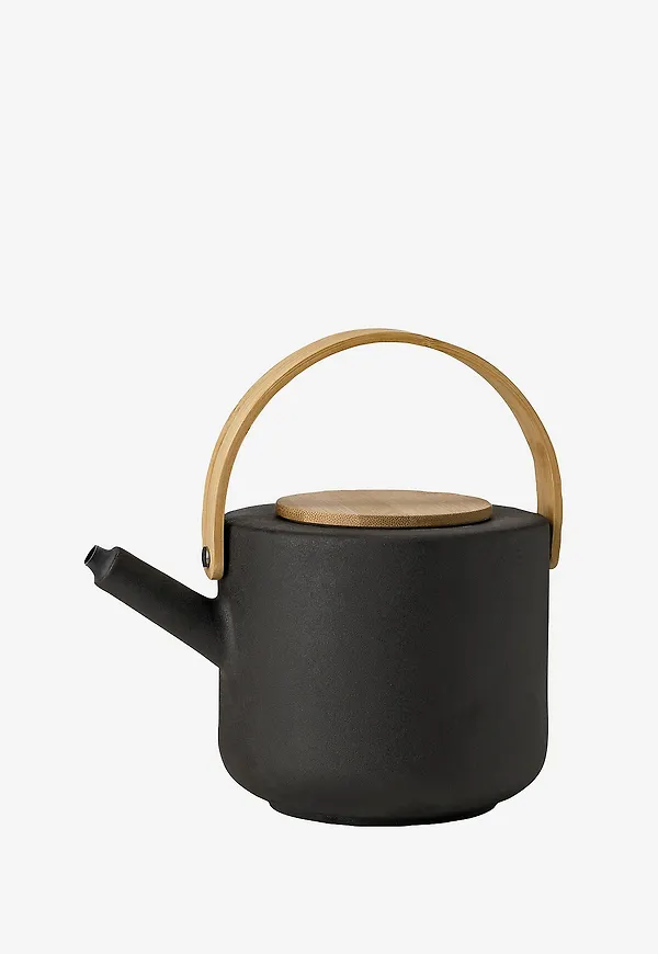 Elegant tekanna i svart från Stelton.