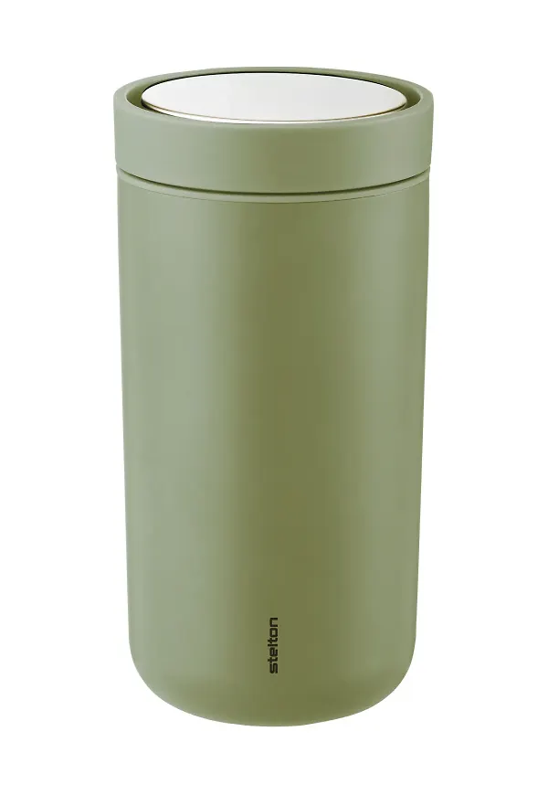 Trendig termosmugg i grönt från Stelton.