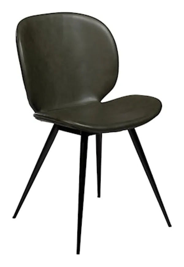 Dan Form Denmark stol som passar perfekt till våren 2025!