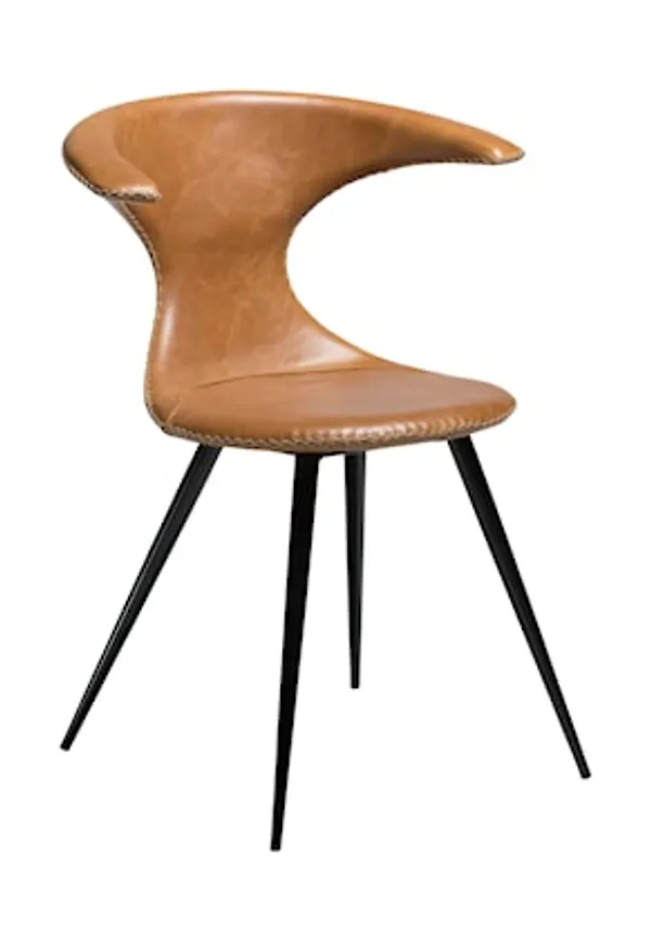 Stilren matbordsstol 2025 från Dan Form Denmark.