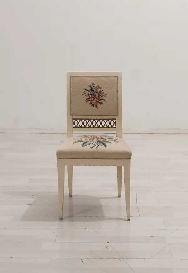 Flerfärgad No brand-stol i superfin modell.