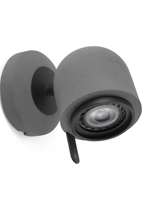 Fin Lampa som passar bra vid många olika tillfällen.