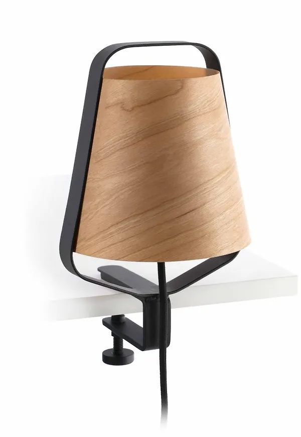 Fantastiskt fin bordslampa 2025 från Faro Barcelona.