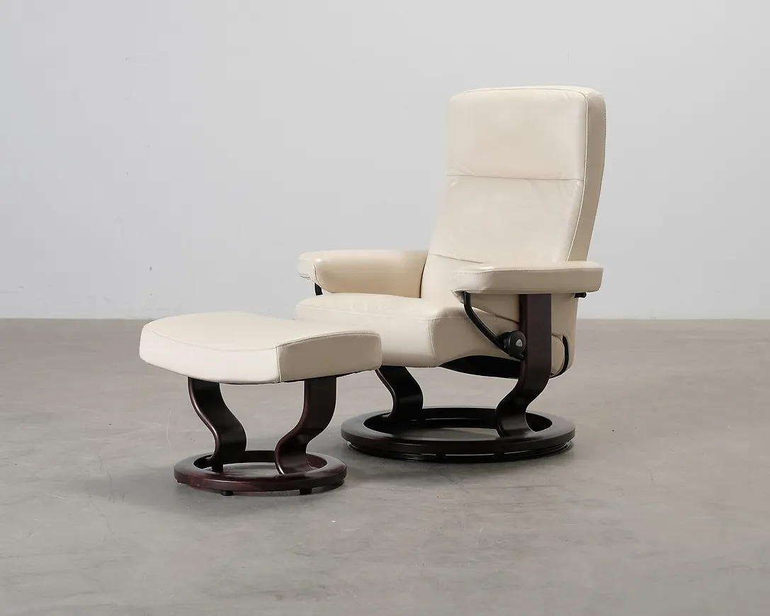 Moderiktig läderstol 2026 från Stressless.