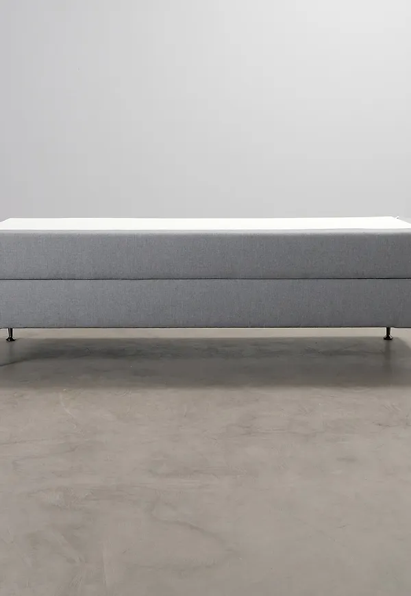 Grå No brand-träram i fin modell.